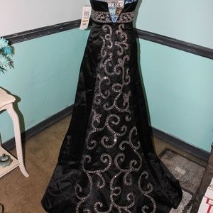 NWT Black and Silver Prom Dress